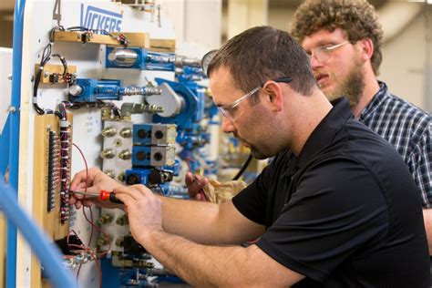 Electrical Engineering Department .